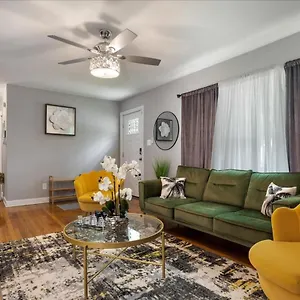 The Cozy Emerald Holiday home