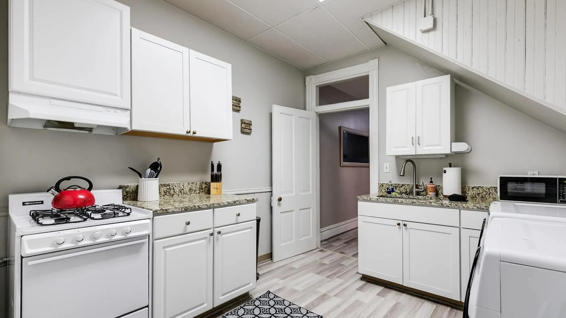 M1 Central Location In The Fan Vcu Free Parking Richmond Apartman